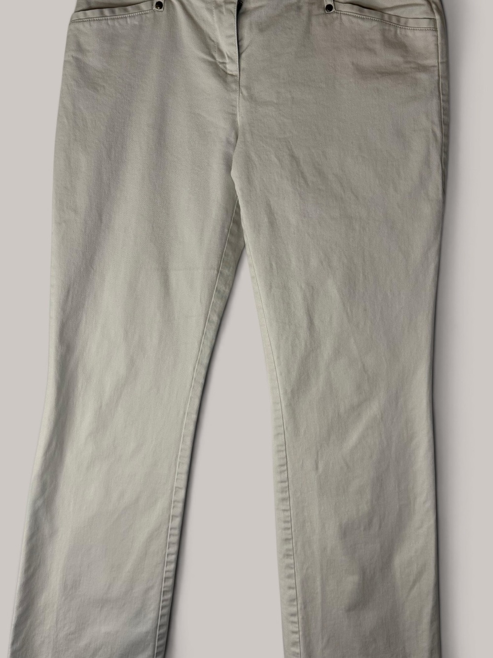LOFT Straight-Leg Jeans in Light Gray